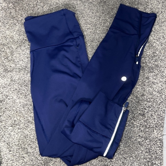 Lululemon Fresh Tracks Pant Hero Blue size 2 in EUC. - Picture 17 of 17